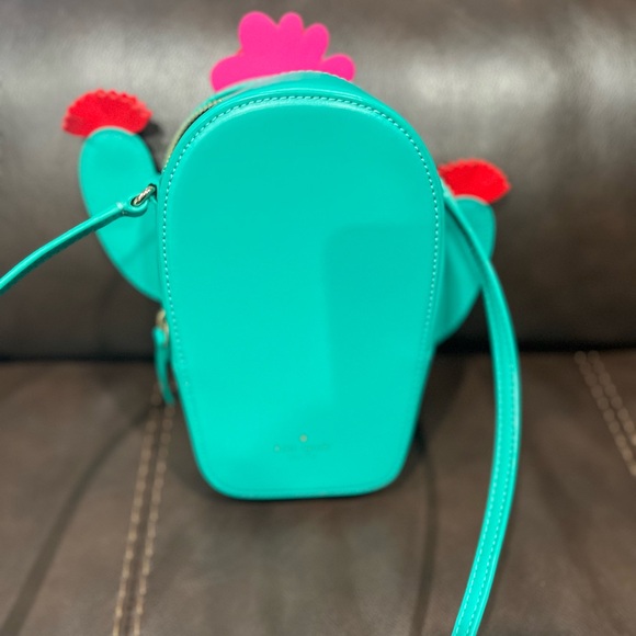 Kate spade cactus 🌵crossbody - Picture 4 of 4
